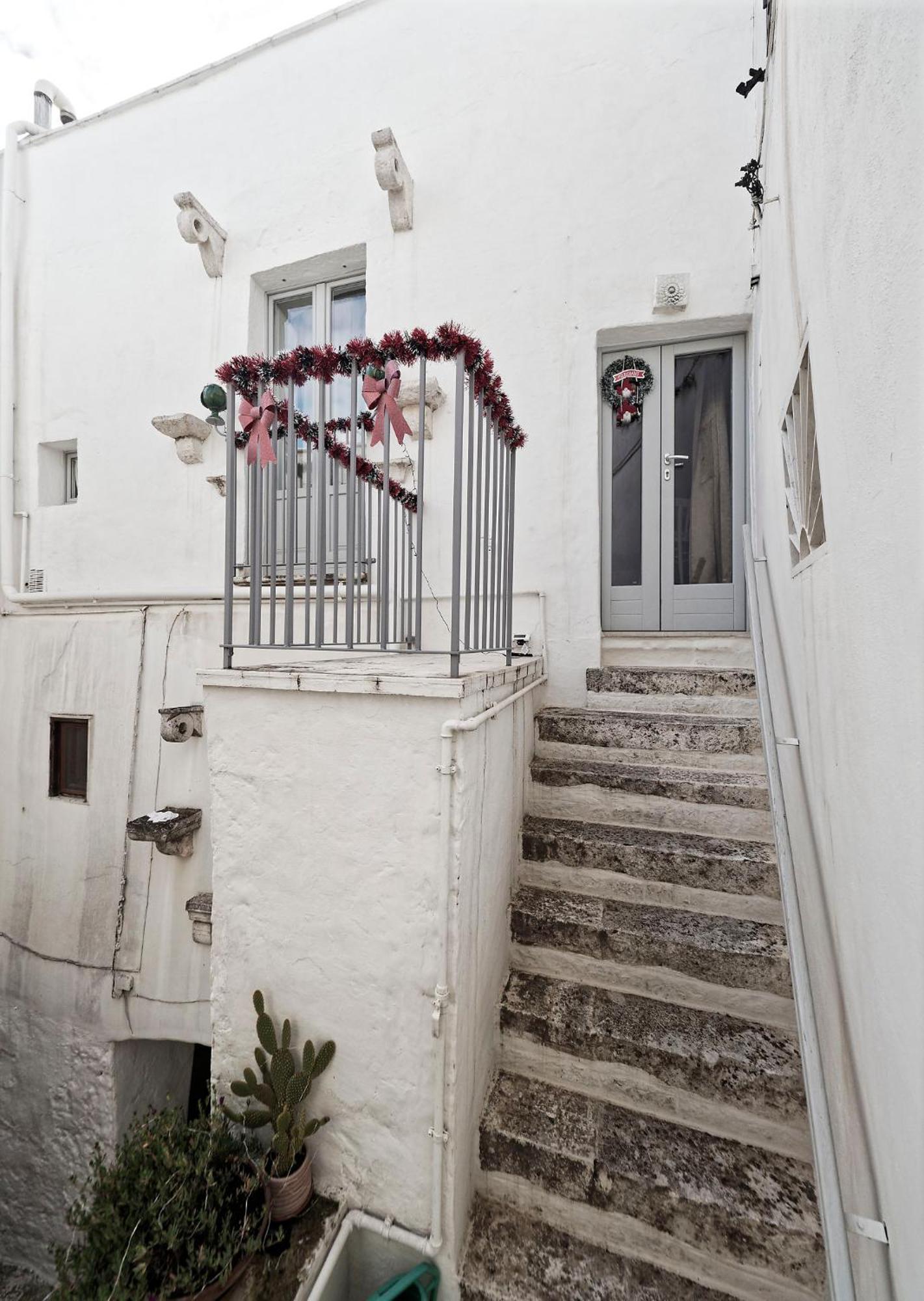 Casetta Del Vicolo Orologio Apartment *