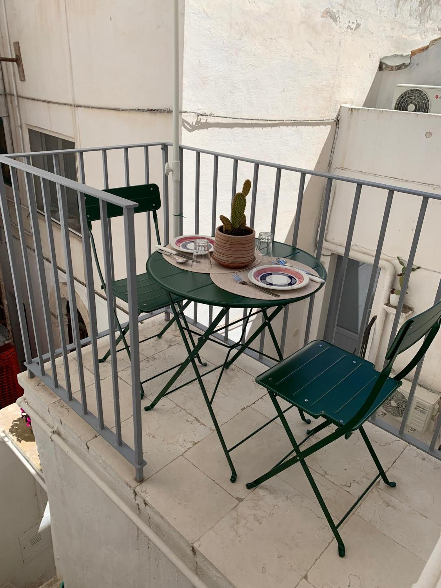 Casetta Del Vicolo Orologio Apartment